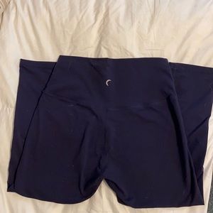 Zyia dark blue Capri leggings